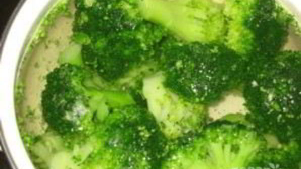 салат с шампиньонами жареными