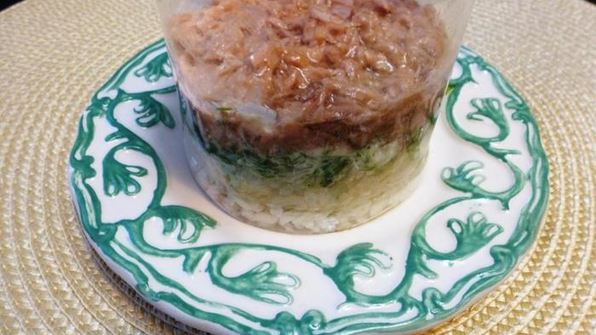 салат с тунцом и яблоком