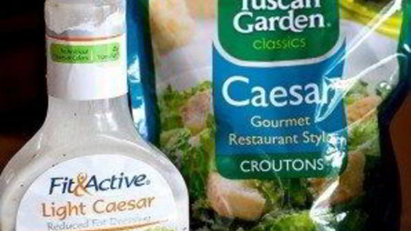 салат цезарь классический