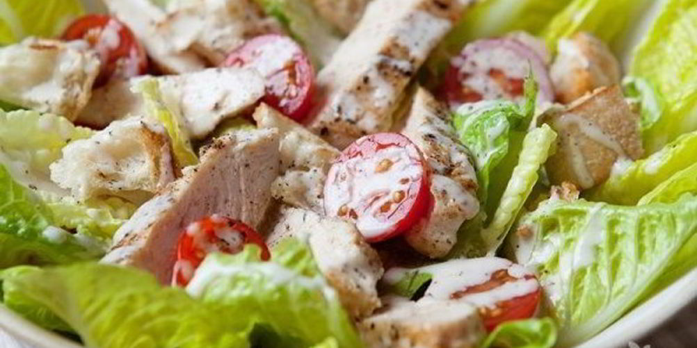 Рецепт салата цезаря с крутонами