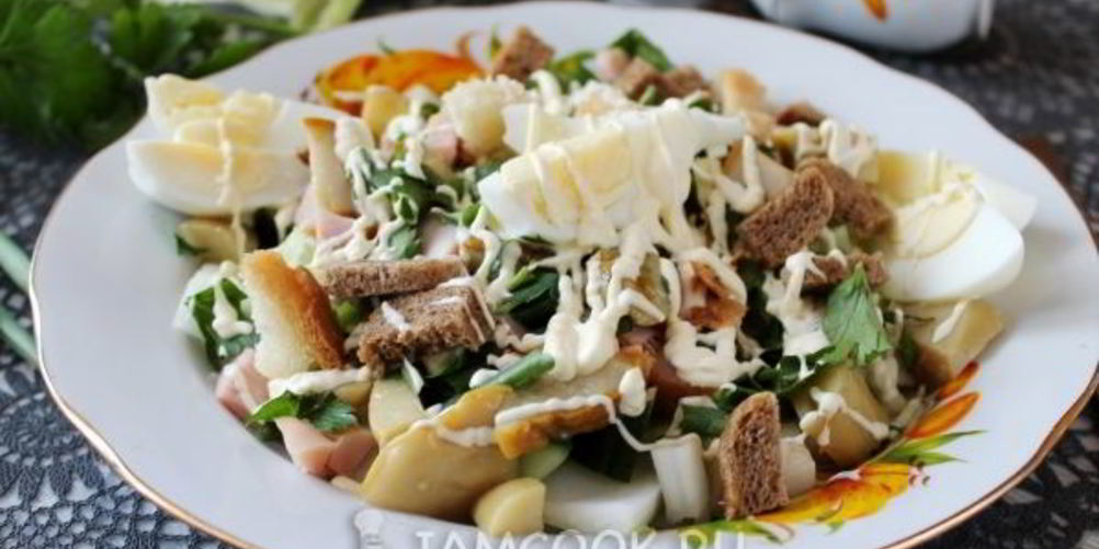 Рецепт цезаря с копченой курицей и маринованными грибами