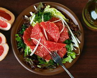 Сицилийский салат с грейпфрутом