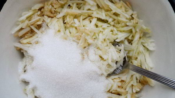 сладкий соус из яблок