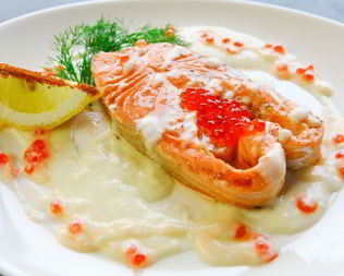 Сливочный соус к рыбе с икрой