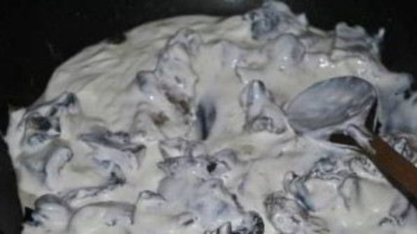 сметанно-грибной соус