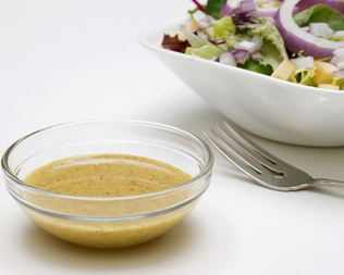 Заправка для салатов с горчицей