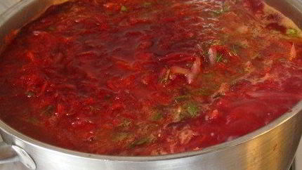 Борщ московский со свежей капустой