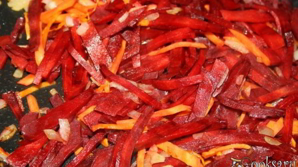 борщ на индюшином бедрышке