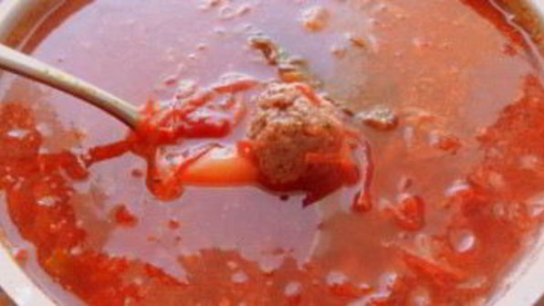 борщ с фрикадельками