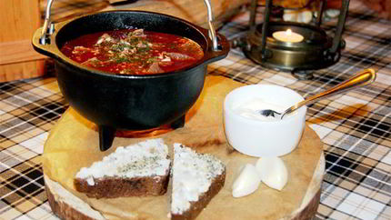 Борщ с мясом лося