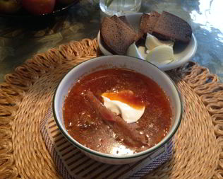 Борщ с салом по-мужски