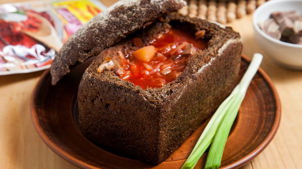 борщ в буханке бородинского