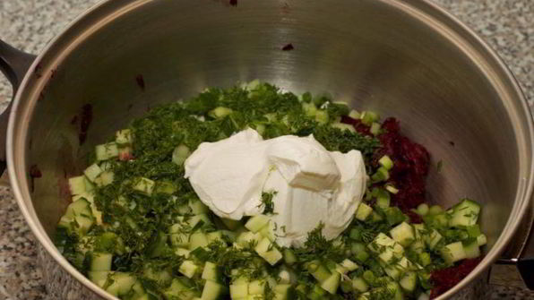 литовский холодный борщ