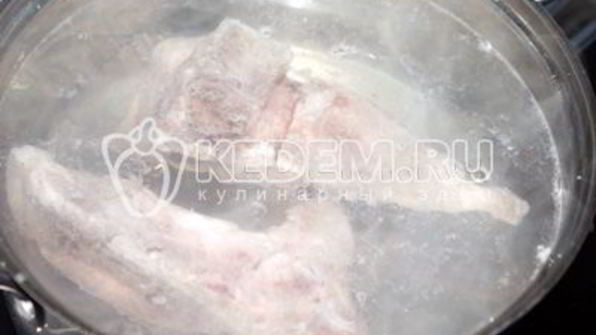 вкусный борщ с черемшой