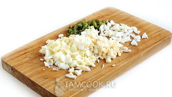 зеленый борщ с мясом