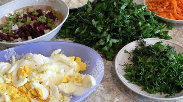 зеленый борщ