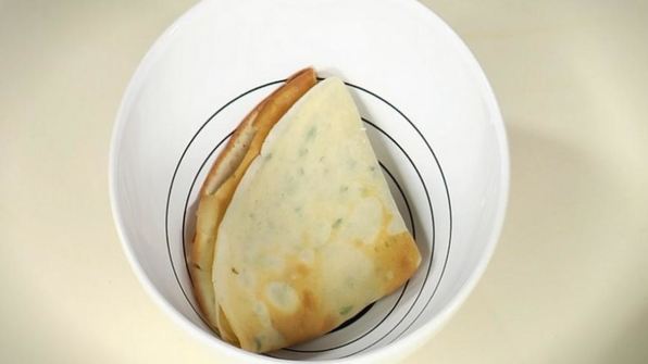 блинчики в бульоне