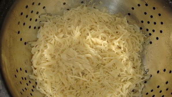 домашняя лапша на курином бульоне