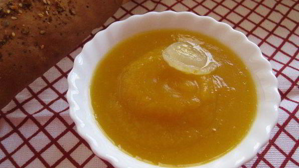 кремовый суп из тыквы на курином бульоне