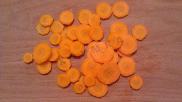 куриный бульон с вермишелью