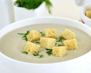 Суп-крем из опят на курином бульоне