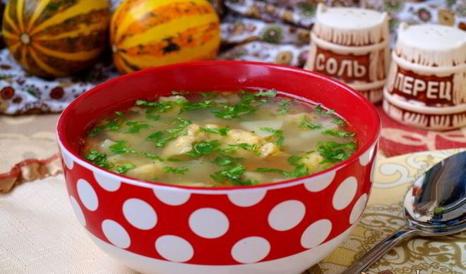 Суп с тыквенными клецками на мясном бульоне