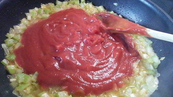 томатный рыбный суп на курином бульоне