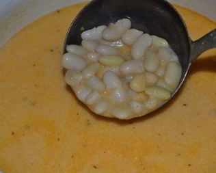 Фасолевый суп на сметане