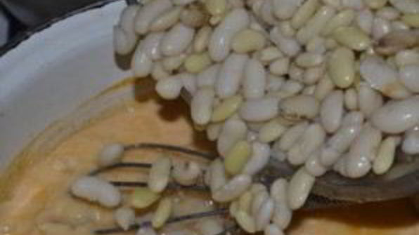 фасолевый суп на сметане