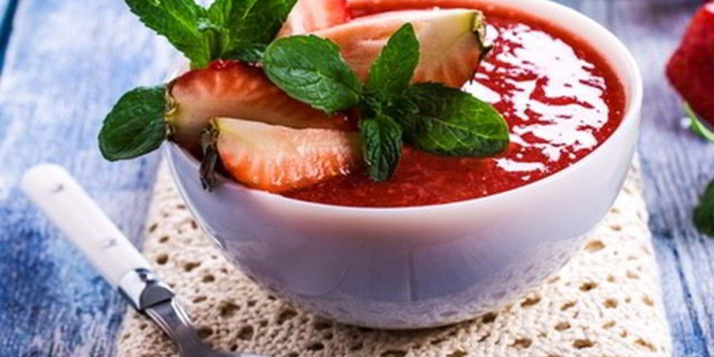 Рецепт гаспачо с клубникой