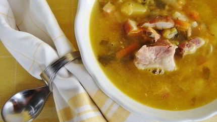 Гороховый суп с беконом