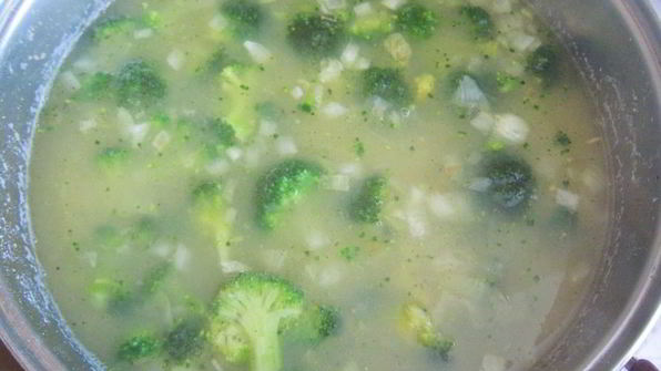 гороховый суп с брокколи