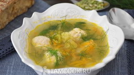 Гороховый суп с фрикадельками