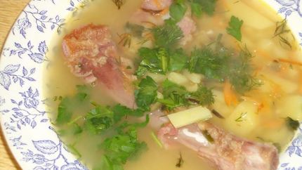 Гороховый суп с копченостями классический