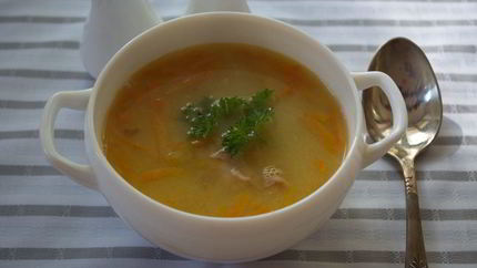 Гороховый суп с копченым окороком