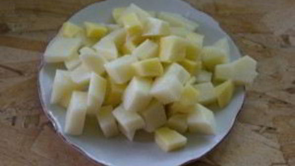 гороховый суп с копченым салом