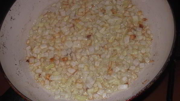 гороховый суп с копчеными свиными хрящиками