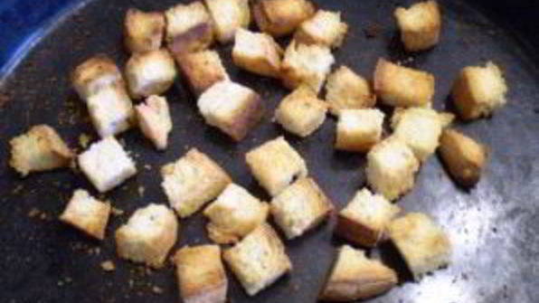 гороховый суп с сухариками