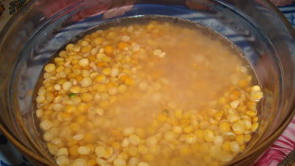 гороховый суп с зеленой фасолью