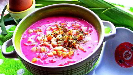 Холодник на кефире с маринованной свеклой