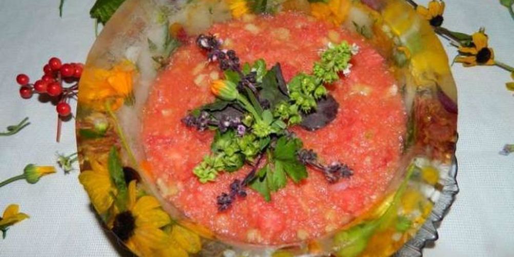 Рецепт холодного супа гаспачо из арбуза