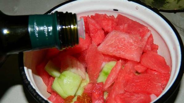 холодный суп гаспачо из арбуза