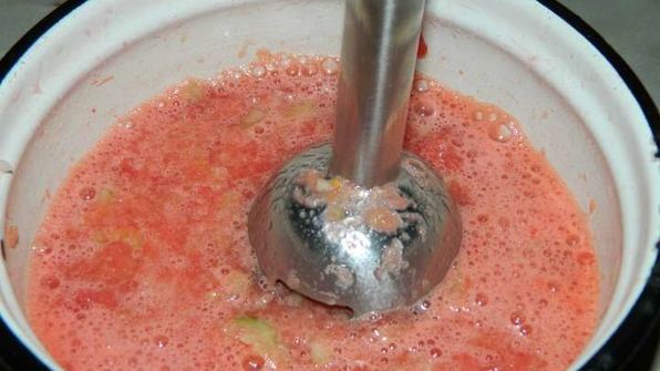 холодный суп гаспачо из арбуза