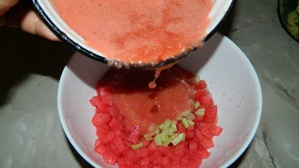 холодный суп гаспачо из арбуза