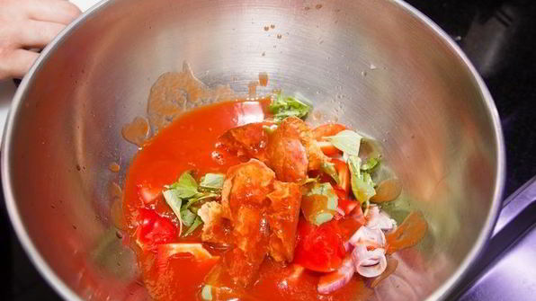 холодный томатный суп