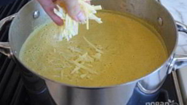 крем-суп с брокколи и сыром
