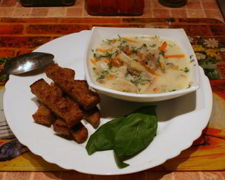 Молочный суп с грибами