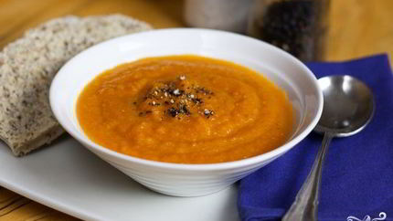 Морковно-имбирный суп