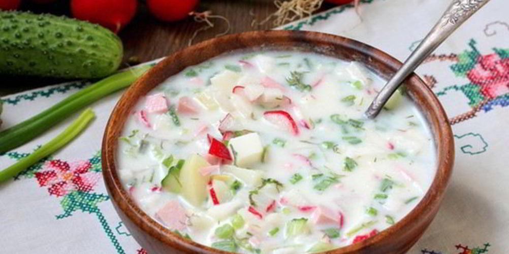 Рецепт классической окрошки с зеленым луком