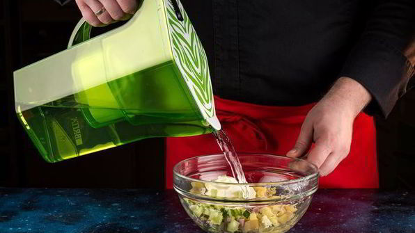 летняя окрошка на воде